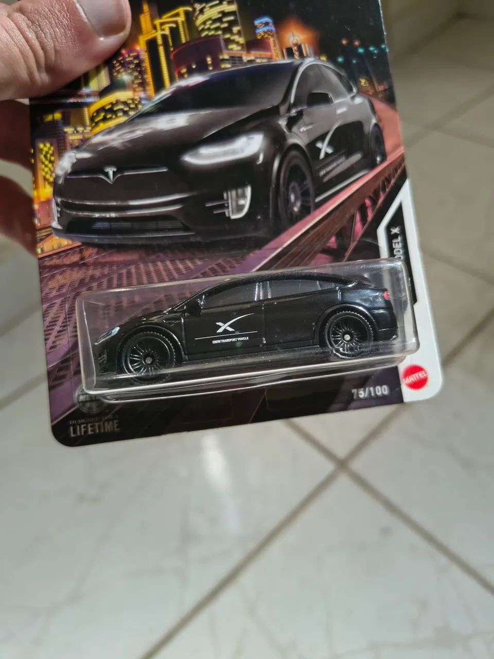 Miniatura Matchbox Tesla Model X SpaceX - Foto 2