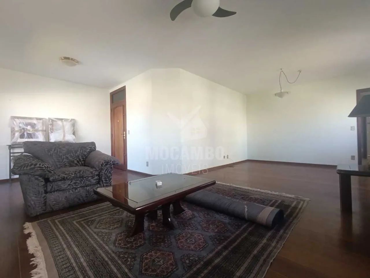 Apartamento : / Residencial / Centro