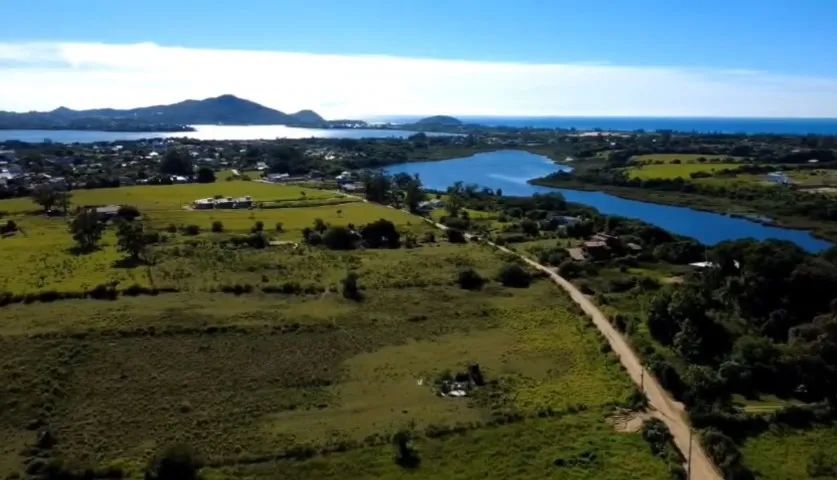Terreno com 8.130m2