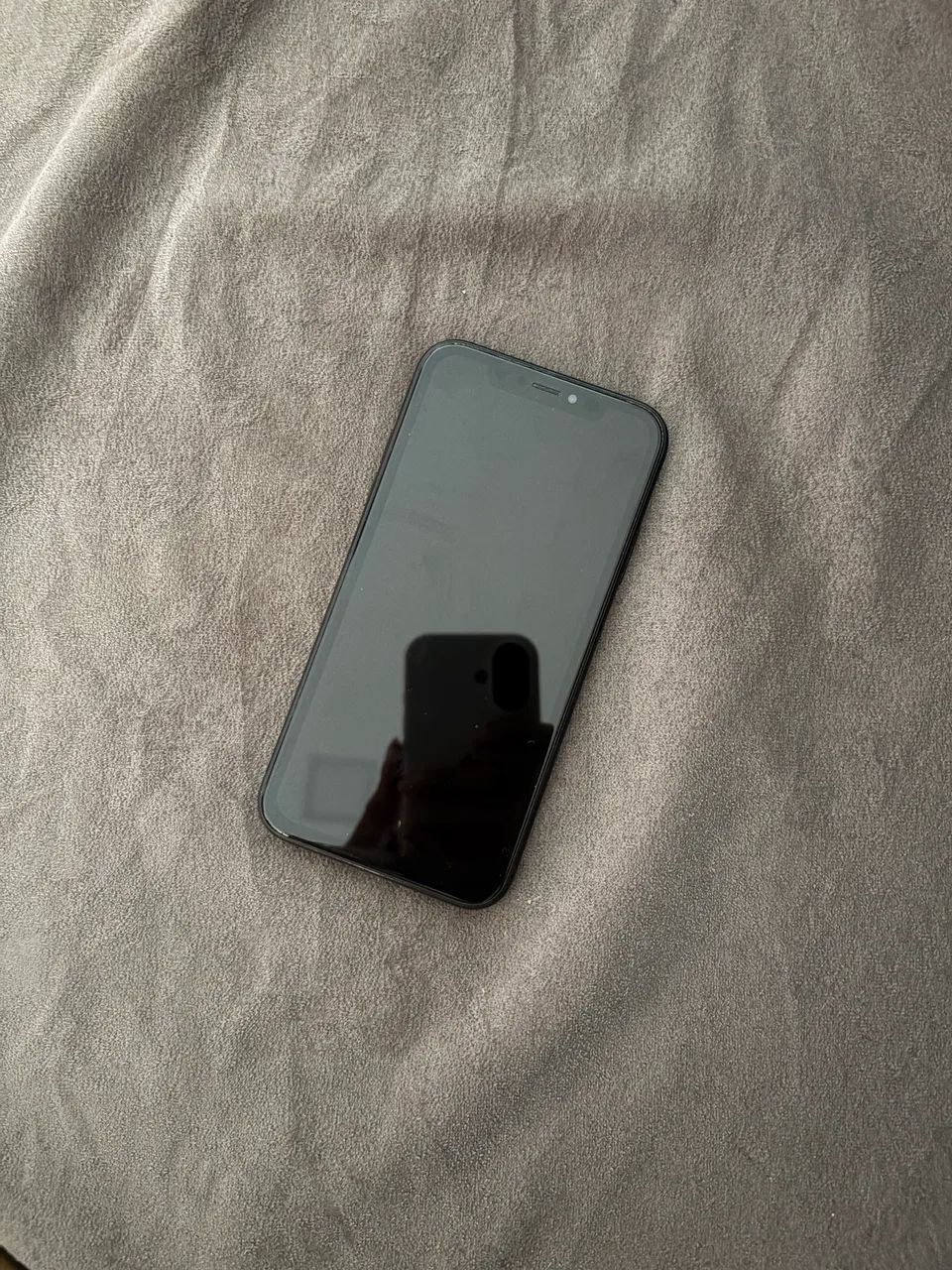 iPhone XR preto 64 gb