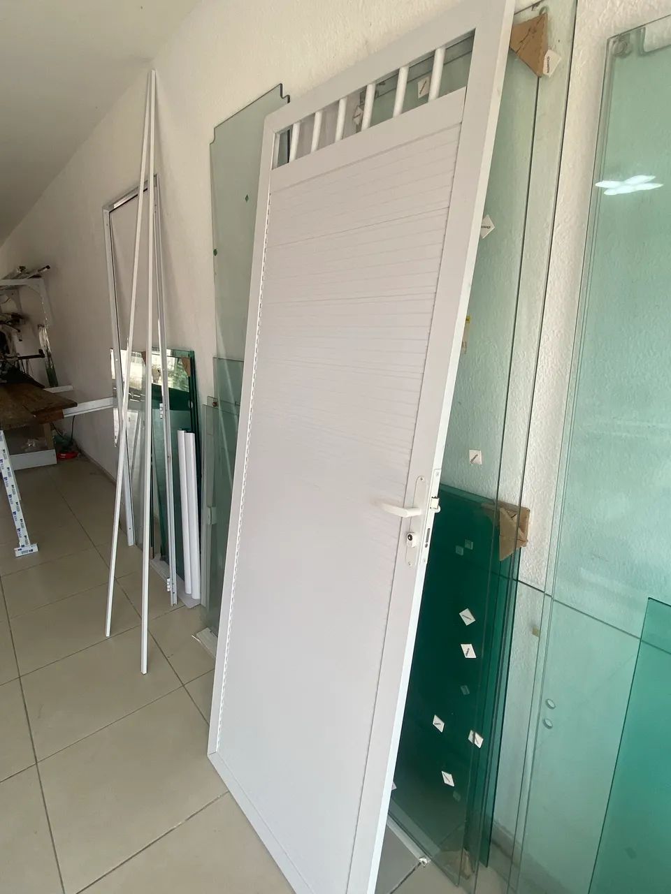 Porta de Alumínio Branco - Foto 4