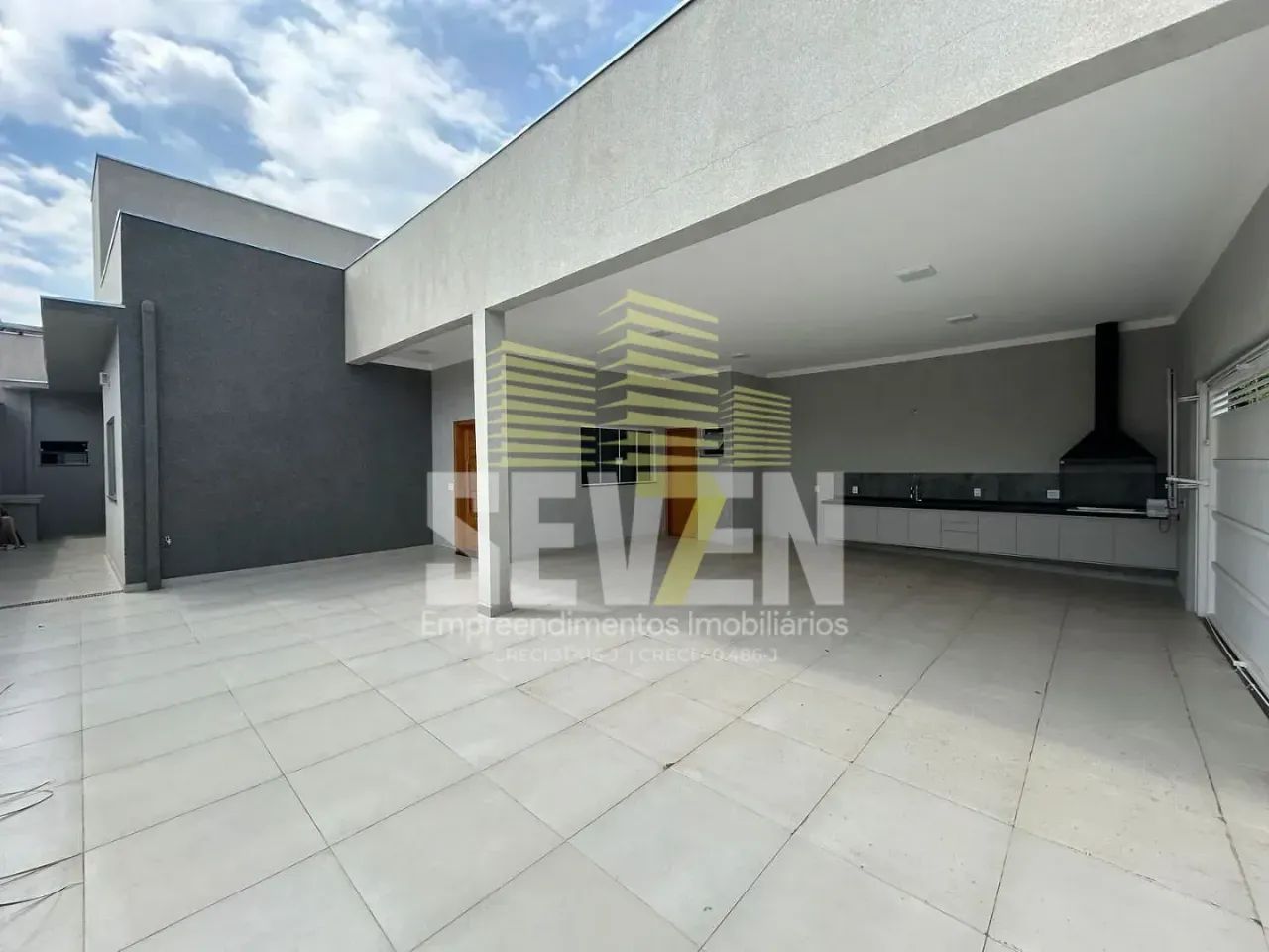 Casa com 3 Quartos na Vila Coralina Bauru  Nova e com Churrasqueira