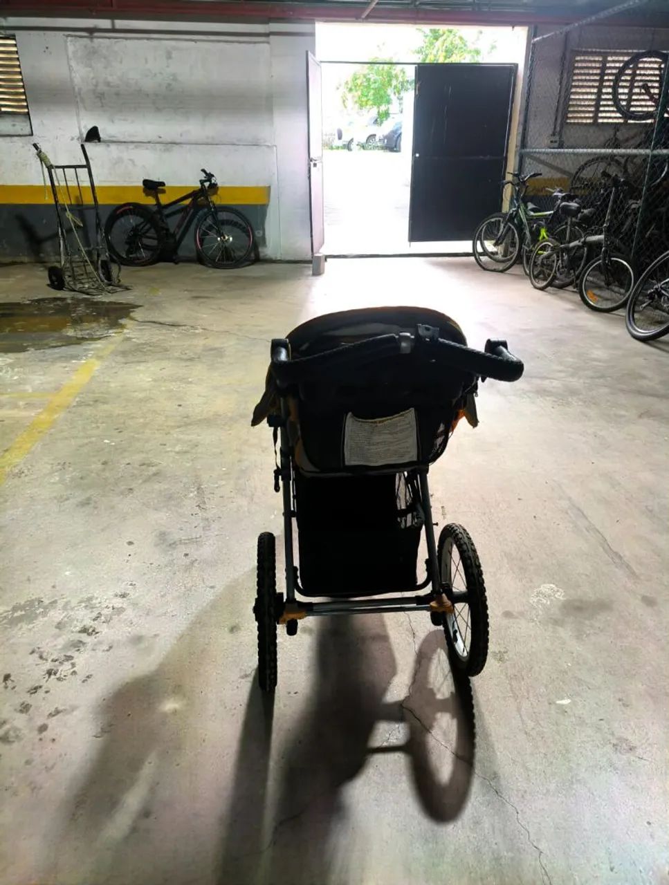 Carrinho de Bebê Jeep 3 Rodas - Foto 5