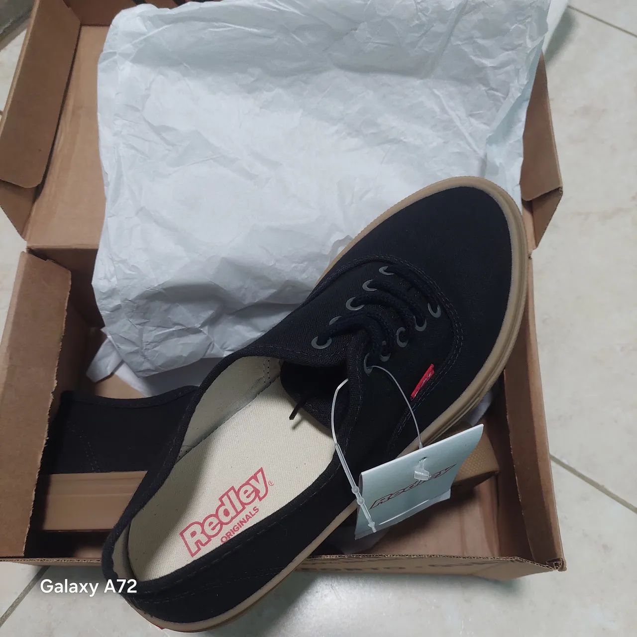 TENIS REDLEY ORIGINAL 43