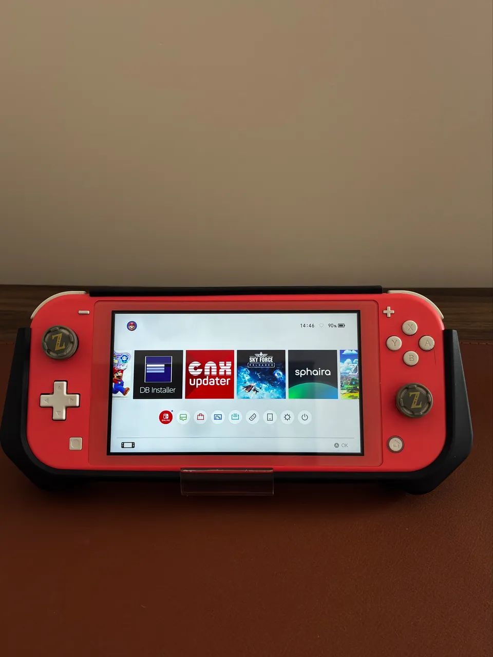 Nintendo Switch Lite Coral DES.BLO.QUEADO + Case