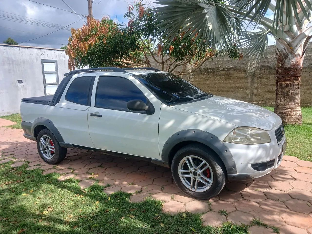 Fiat Strada Working 1.4 MPI Fire Flex 8V CD 2013 - Foto 2