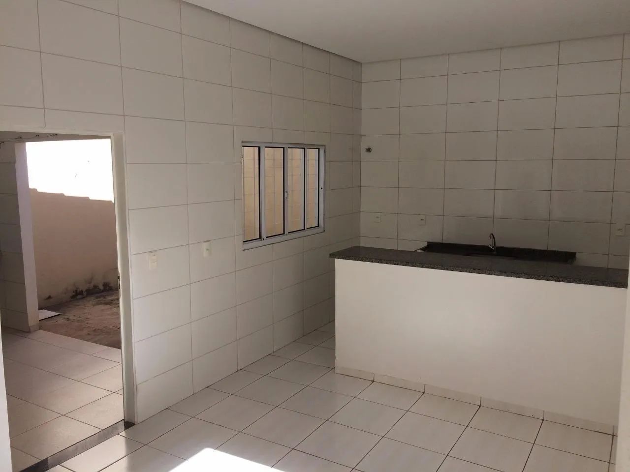 Casa pra alugar 2/4 com suíte e closet  - Foto 5