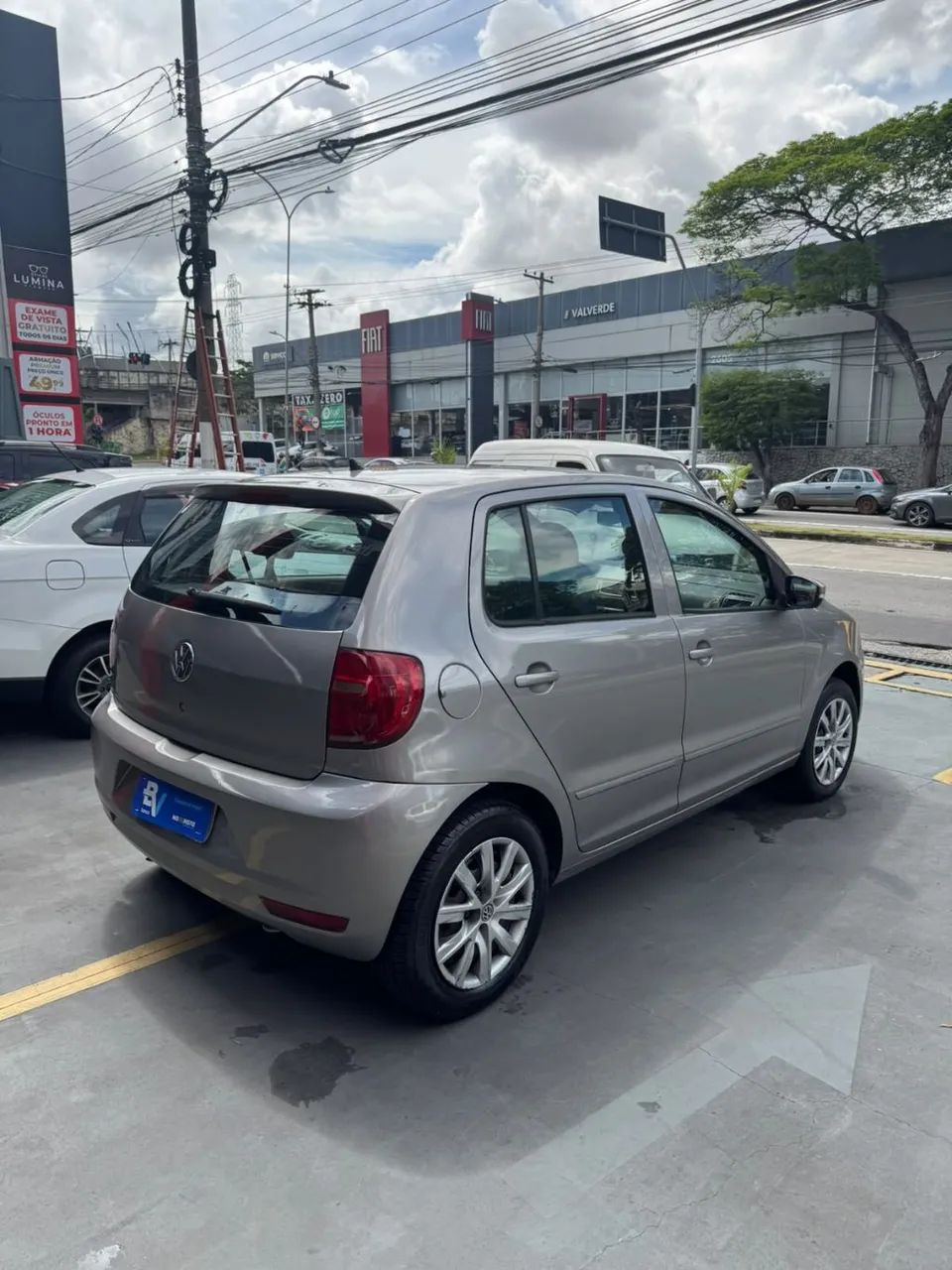 Volkswagen Fox 1.0 Mi Total Flex 8V 3p, foto 4 de 10