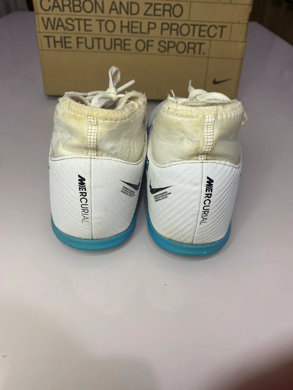 CHUTEIRA NIKE SUPERFLY 9 CLUB FUTSAL / TAM.: 39 - Calçados