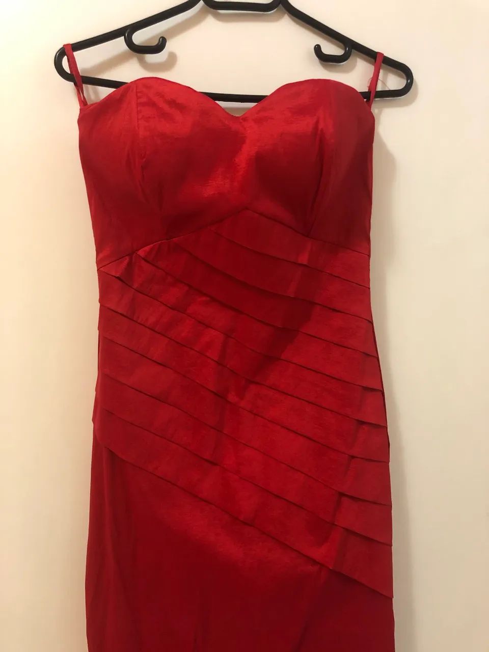 Vestido vermelho tomara que caia - Foto 3