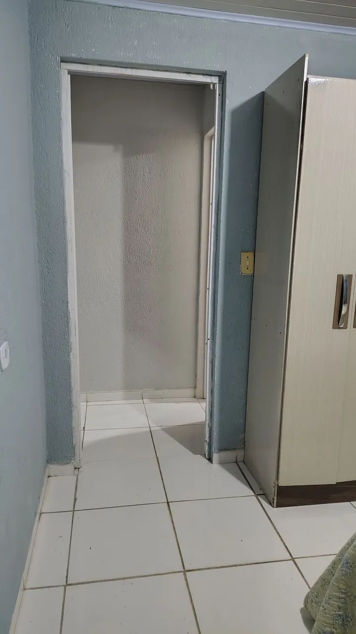 Kitnet mobiliada  para solteiros  - Foto 4