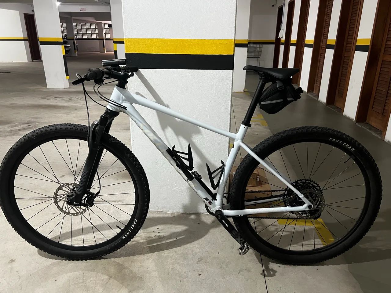 Specialized Chisel Hardtail 