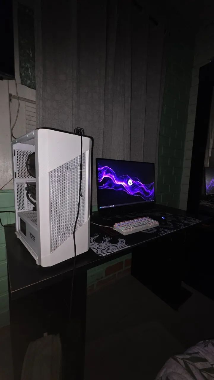 PC GAMER + CADEIRA GAMER XZONE + TV PHILCO