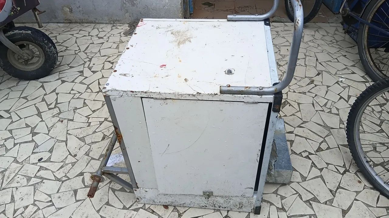 Carrinho para serviço leia anuncio  - Foto 2