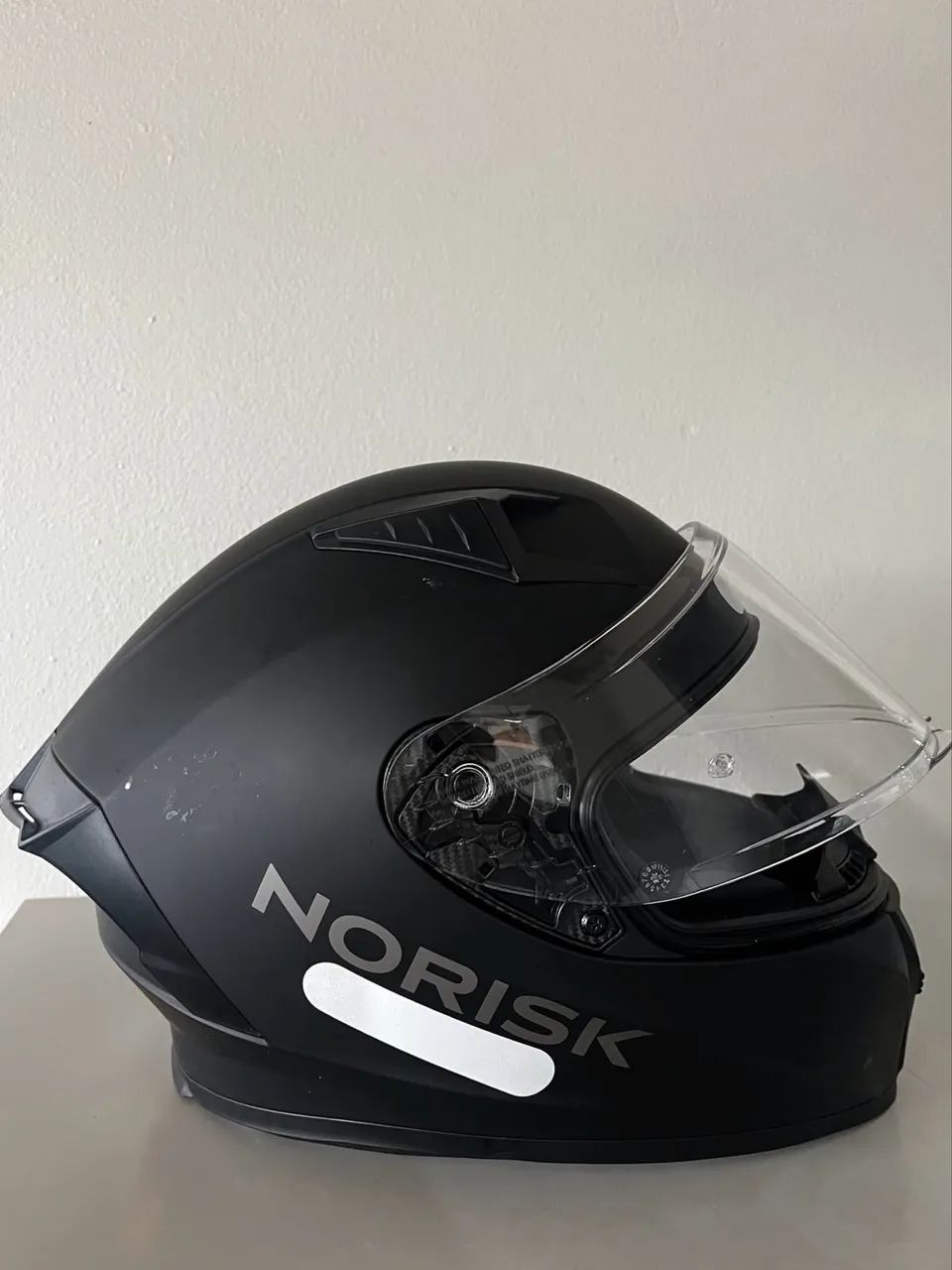 capacete norisk preto fosco