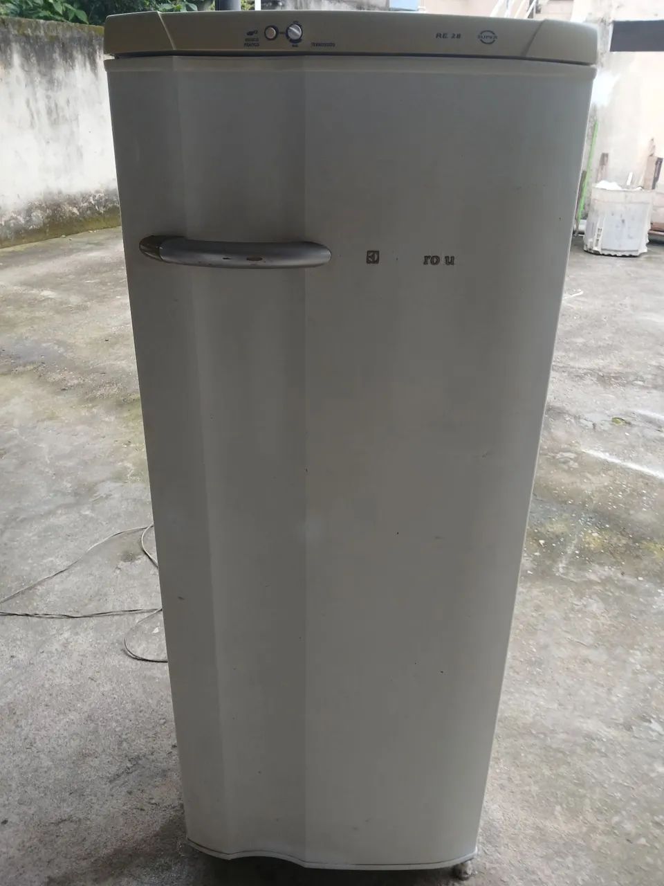 Geladeira Electrolux 280l
