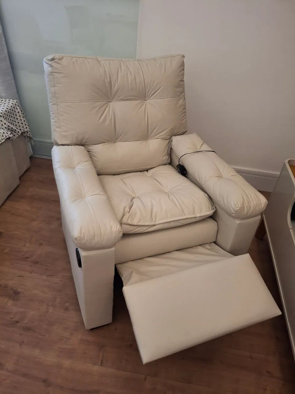 Poltrona reclináveis com massageador  - Foto 2