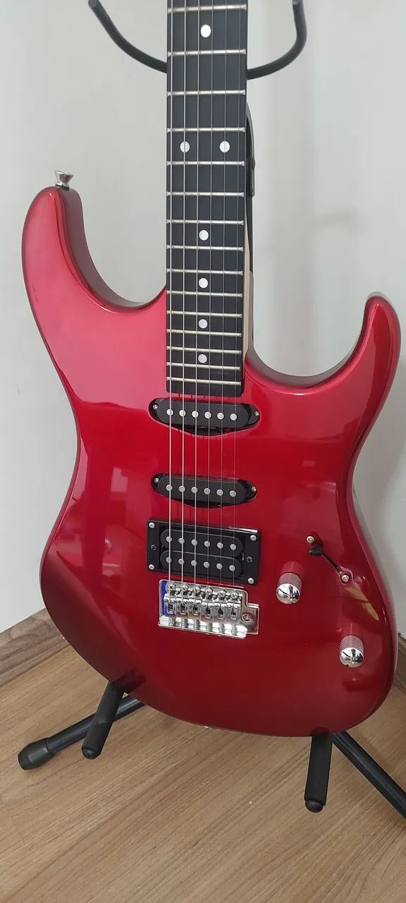 Guitarra Tagima vermelha / praticamente nova  - Foto 2