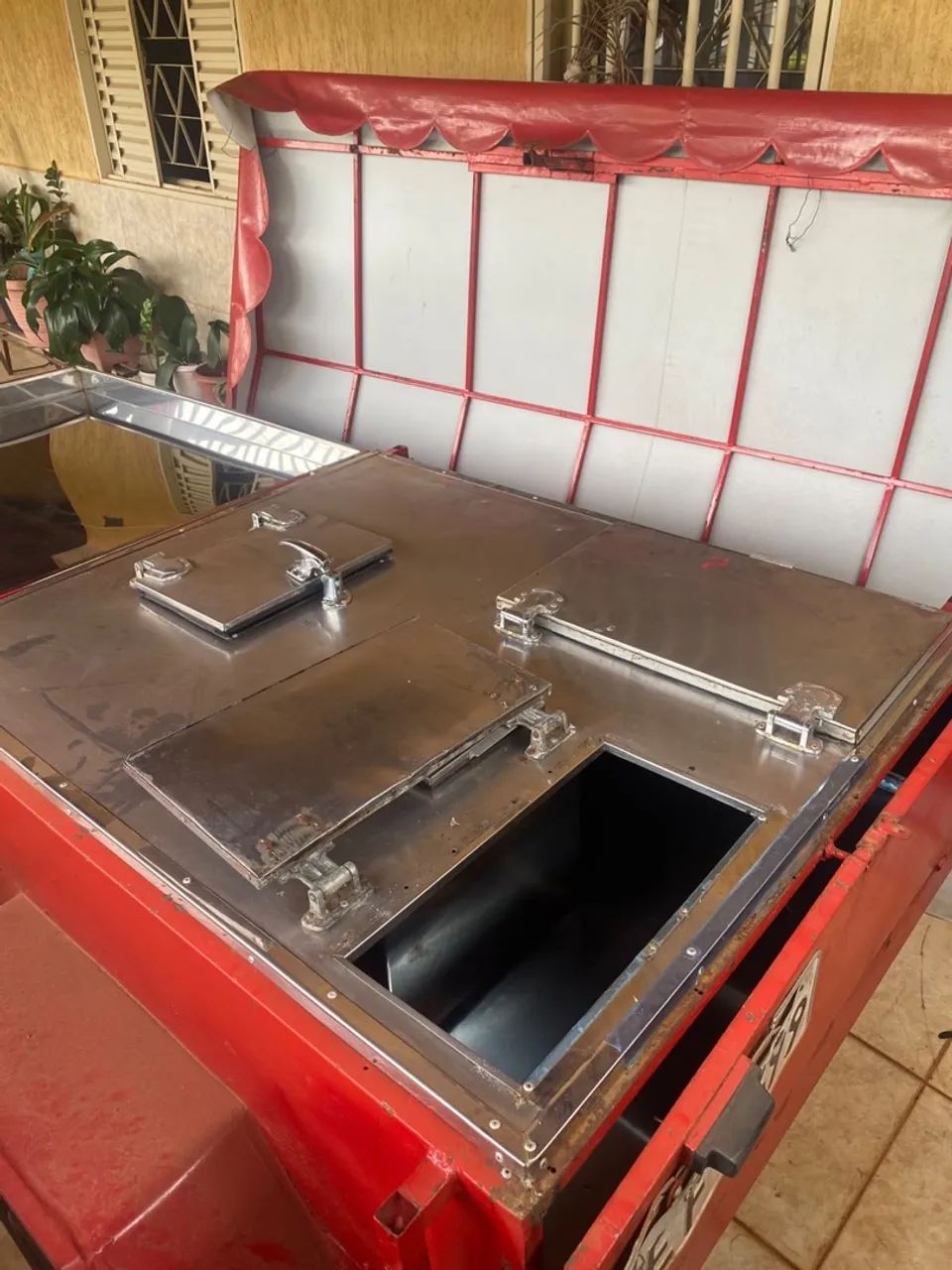 Treiler / feira - Pastel e  Cachorro quente  - Foto 4