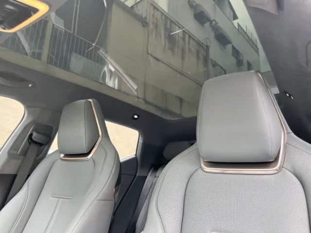 Zeekr X PREMIUM Premium (elétrico), foto 10 de 13