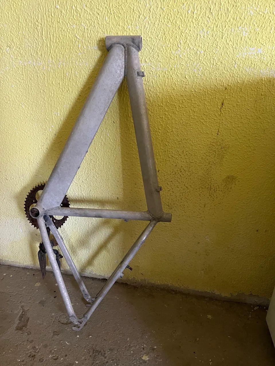 Quadro de bicicleta caloi