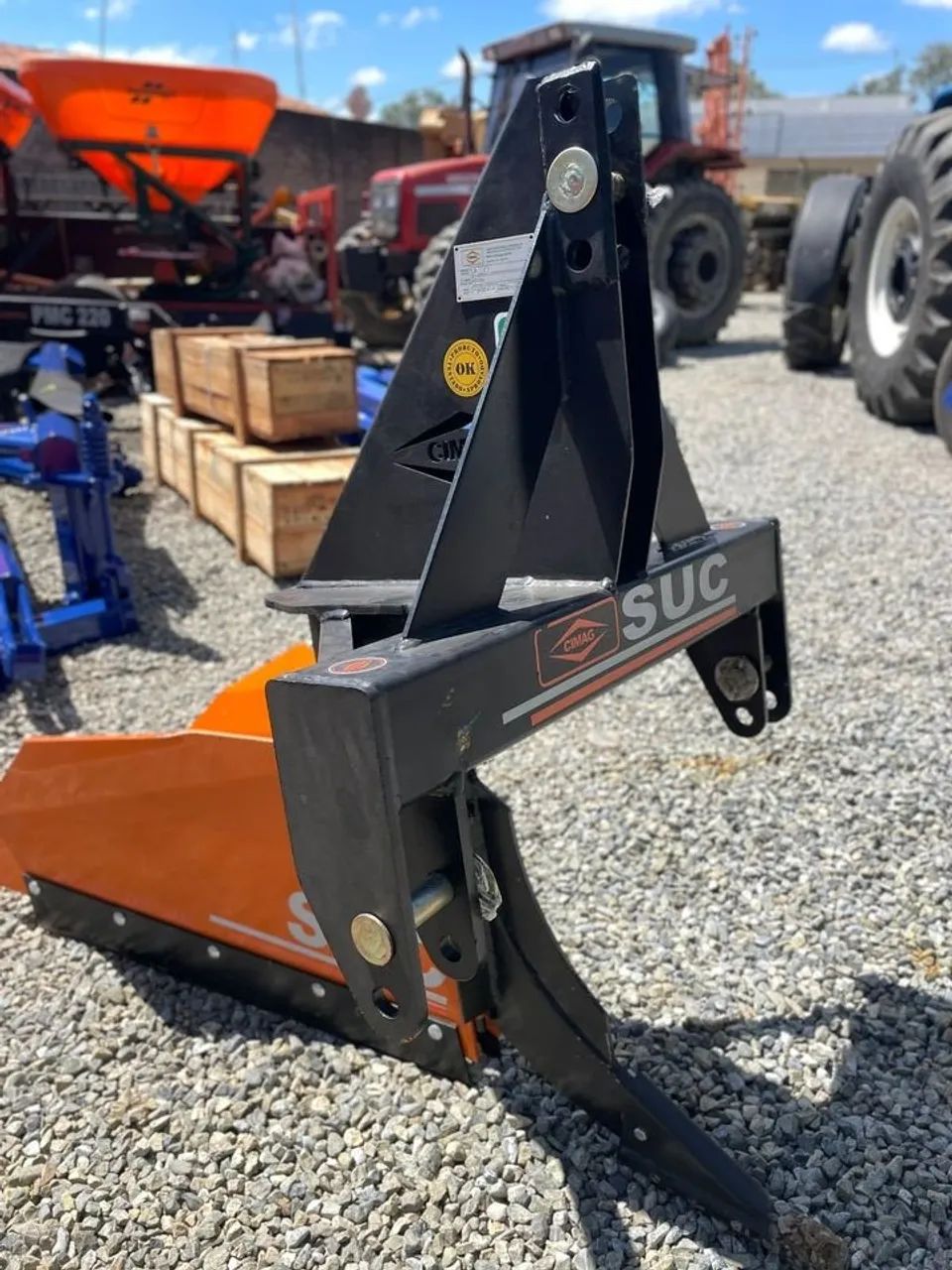 TRATOR E IMPLEMENTOS LOCAÇÃO  - Foto 5