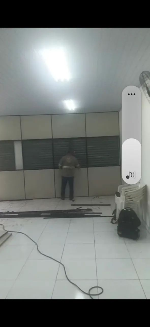 Divisória eucatex com vidro - Foto 2