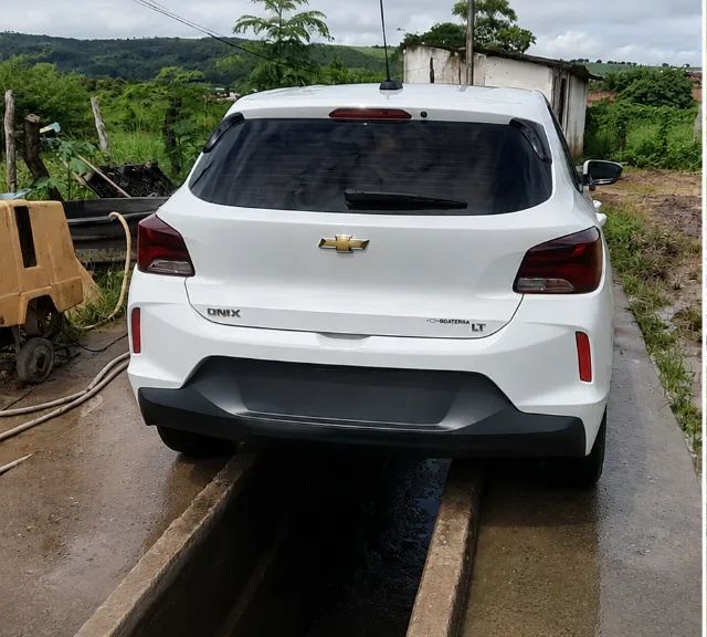 Chevrolet Onix ONIX HATCH LT 1.0 12V Flex 5p Mec. 2023