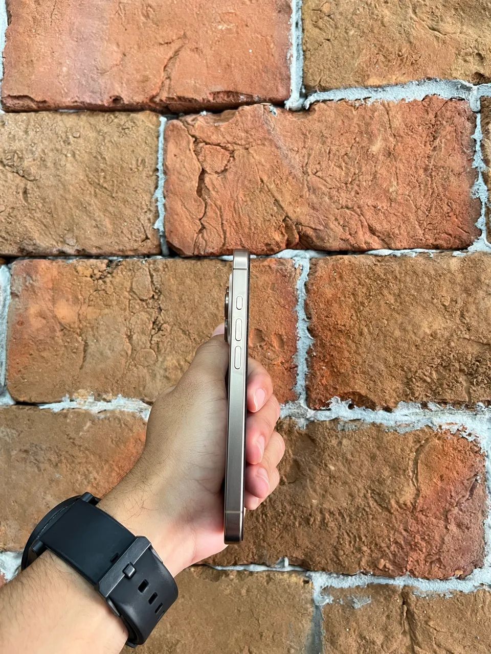 IPHONE 16 PRO 256 - Foto 5