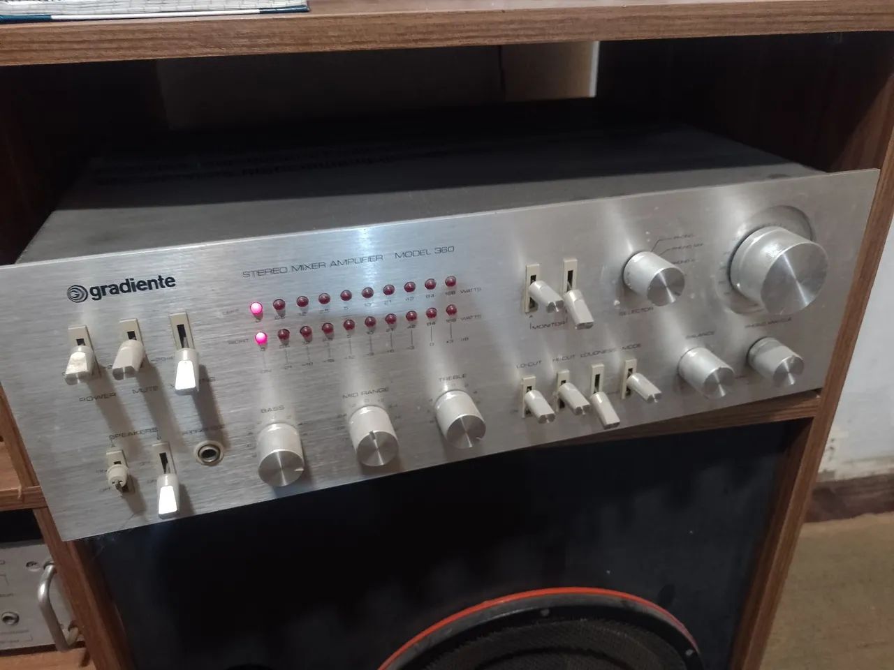conj d som com , Amplif. Gradiente Model360 / Tape deck poliv/ TurnerFM gradiente/Mix cig