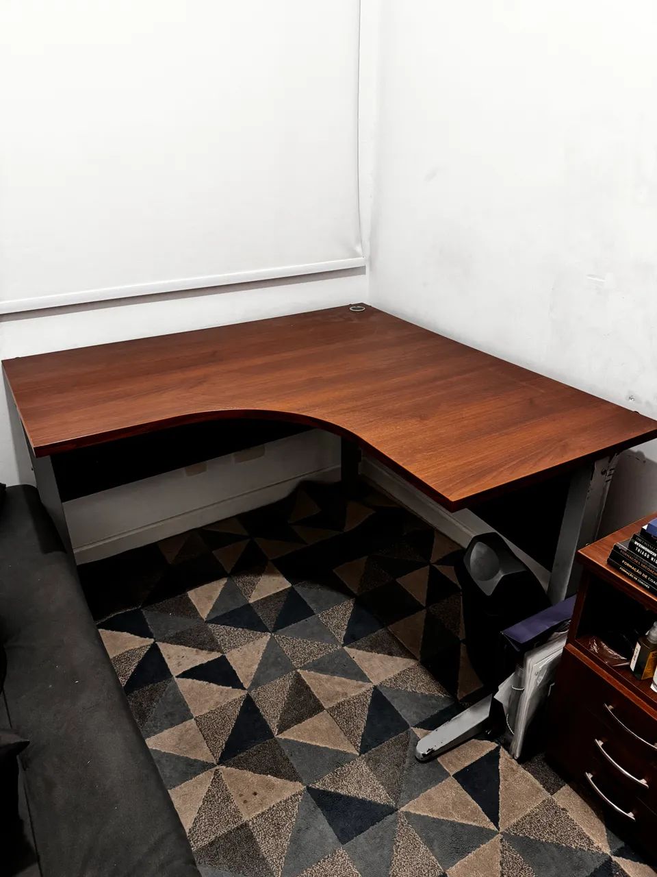 Mesa de escritório quina madeira maciça 