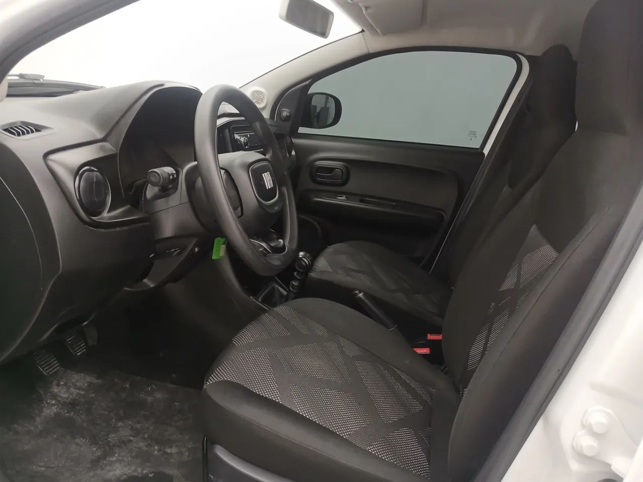 Fiat Mobi LIKE 1.0 Fire Flex 5p., foto 16 de 18