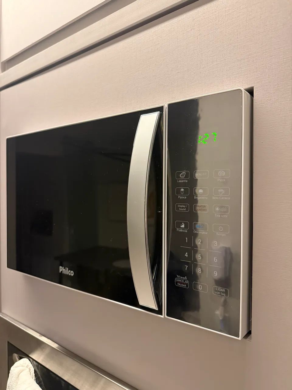Microondas Philco 25 litros, espelhado 