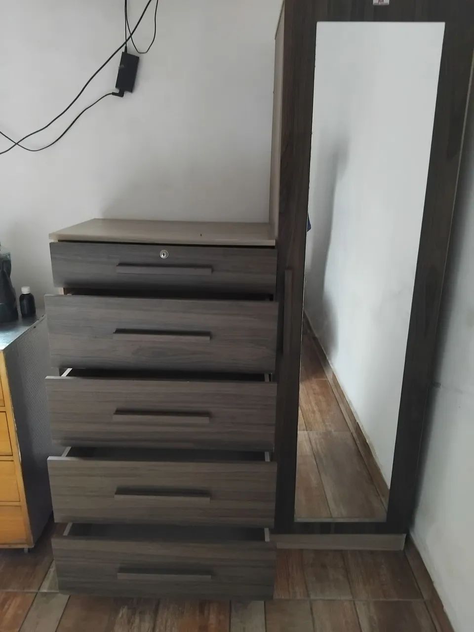 COMODA5 GAVETAS COM SAPATEIRO E ESPELHO - Foto 2