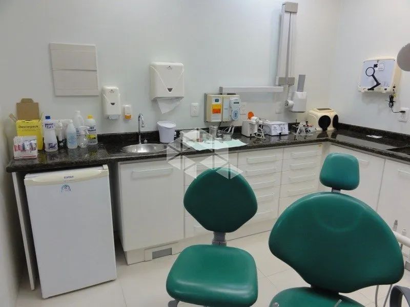 Sala/conjunto Odontologico montado, Dona Laura, Bairro Rio Branco, Porto Aelgre/RS - Foto 9