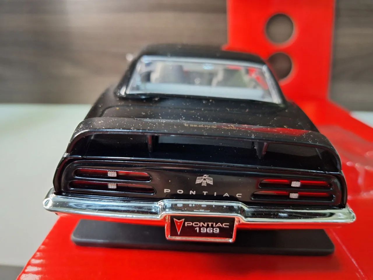 Na caixa, 1:18, Pontiac Firebird - Foto 4