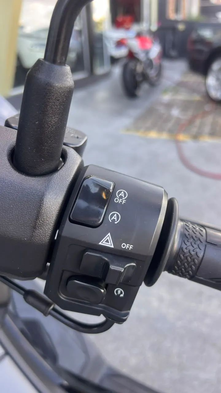 NMAX Connected 160 ABS - Foto 5