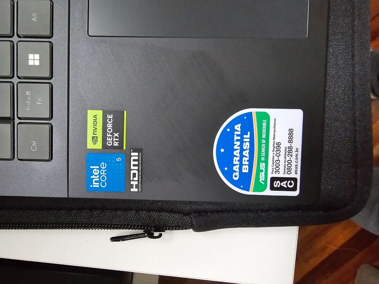 Asus V16 - Foto 4
