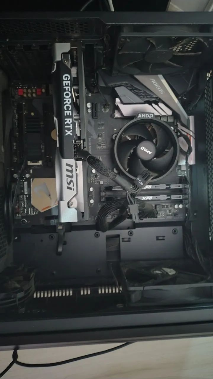 PC Gamer Ryzen 5 5600X / RTX 5060 Ti - Foto 3