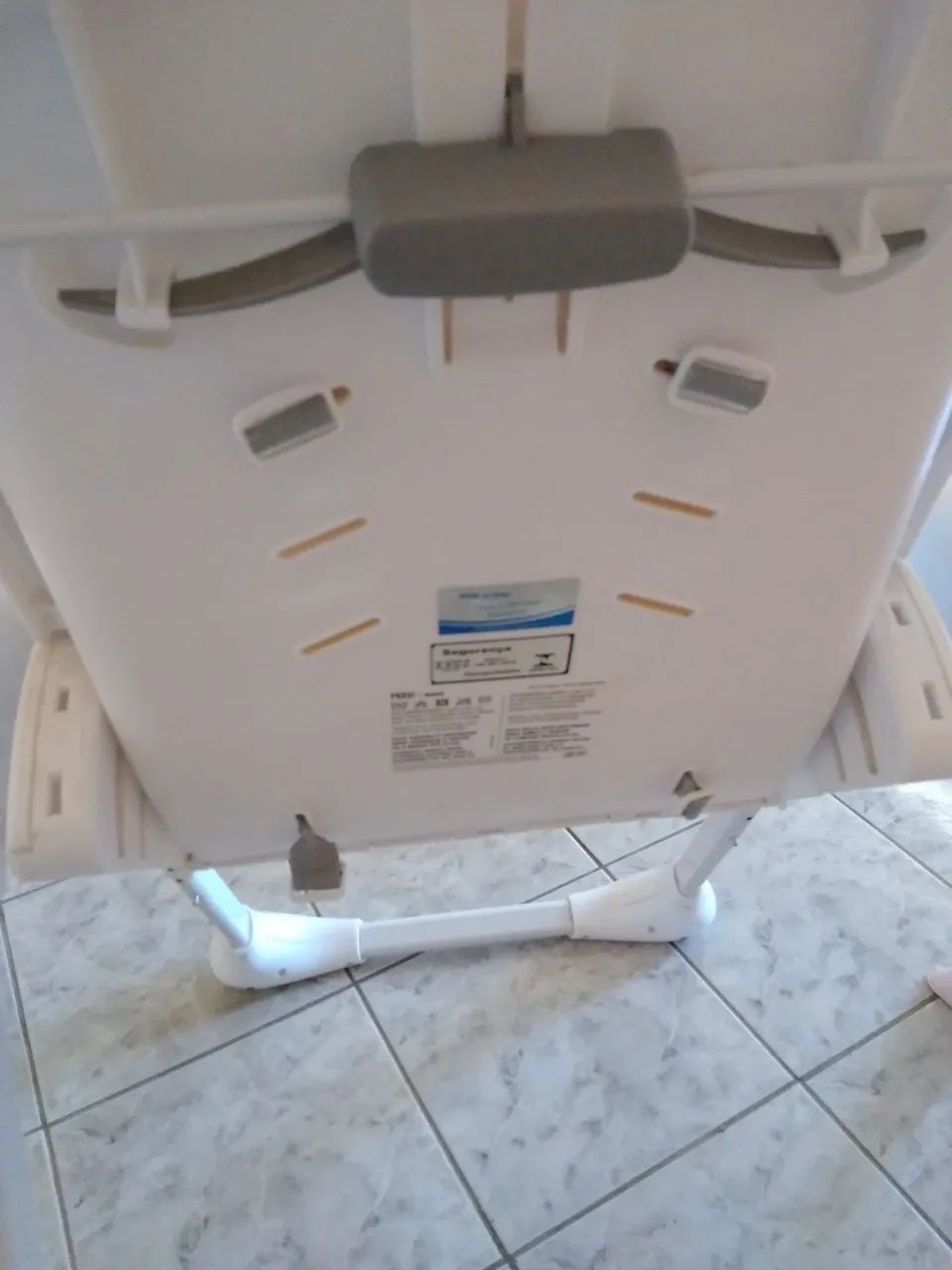 Cadeira de alimentação infantil.  - Foto 3