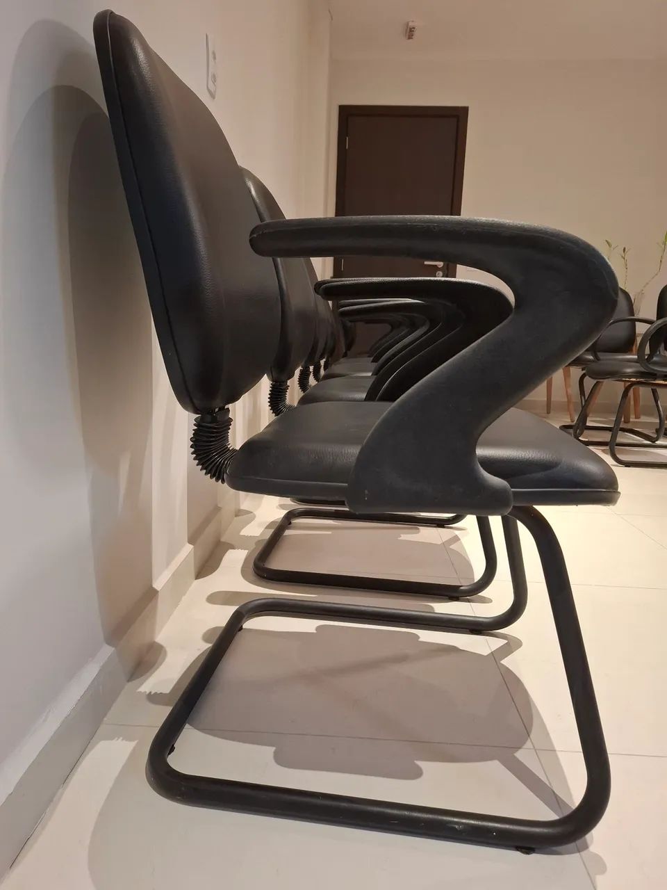 CADEIRAS DE ESCRITÓRIO COM BASE FIXA - Foto 4