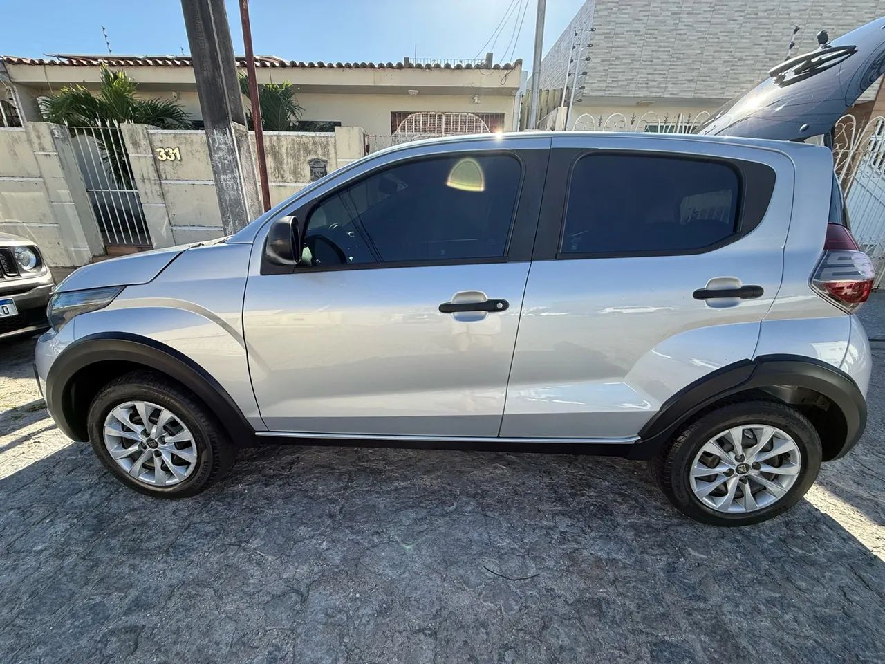 Aluguel carro MOBI 2024