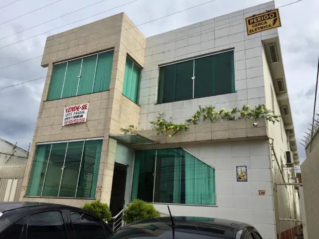 Prédio com dois andares no São Geraldo   - 416m²