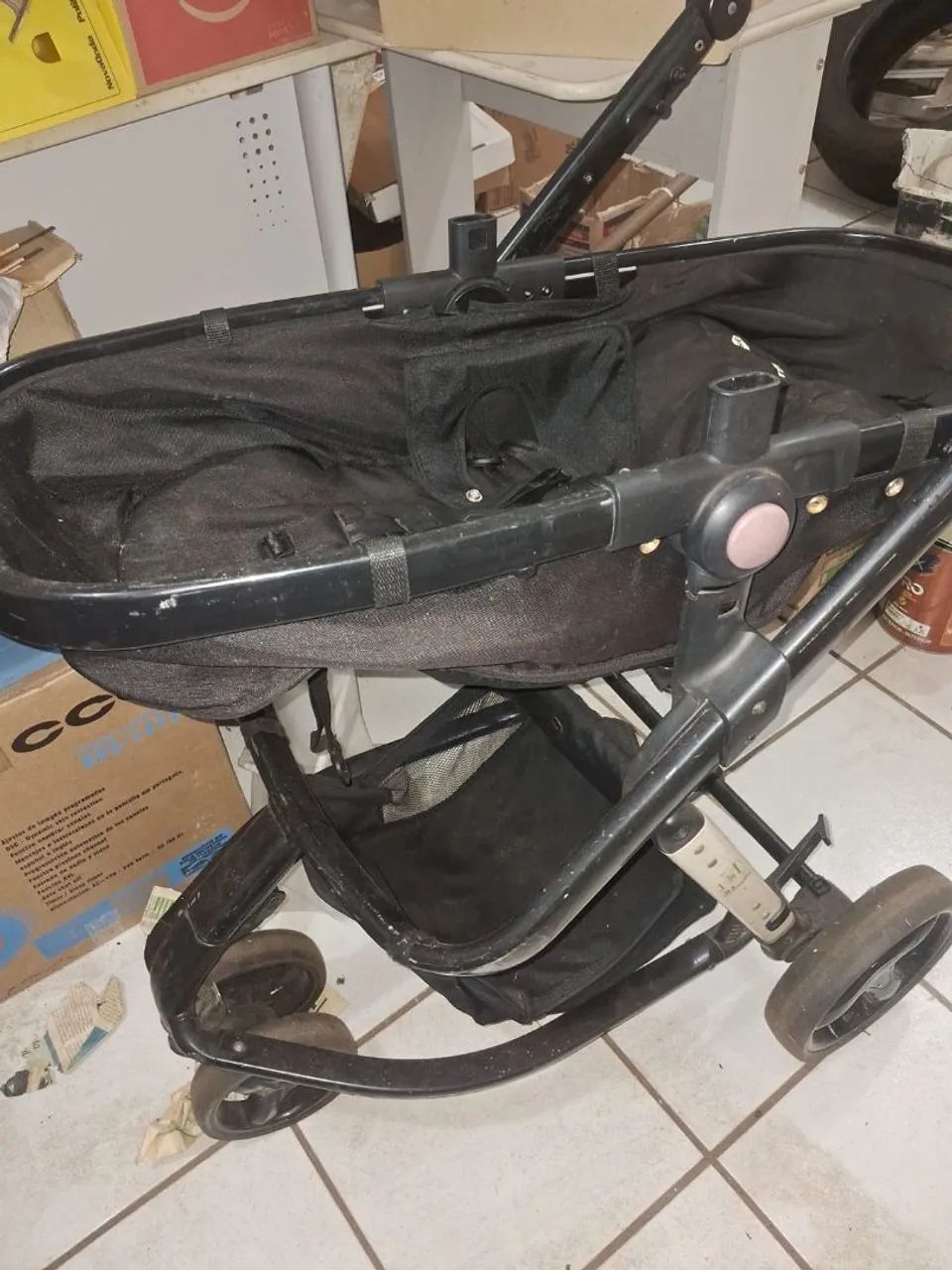 Carrinho de bebê tamanho grande usado! - Foto 2