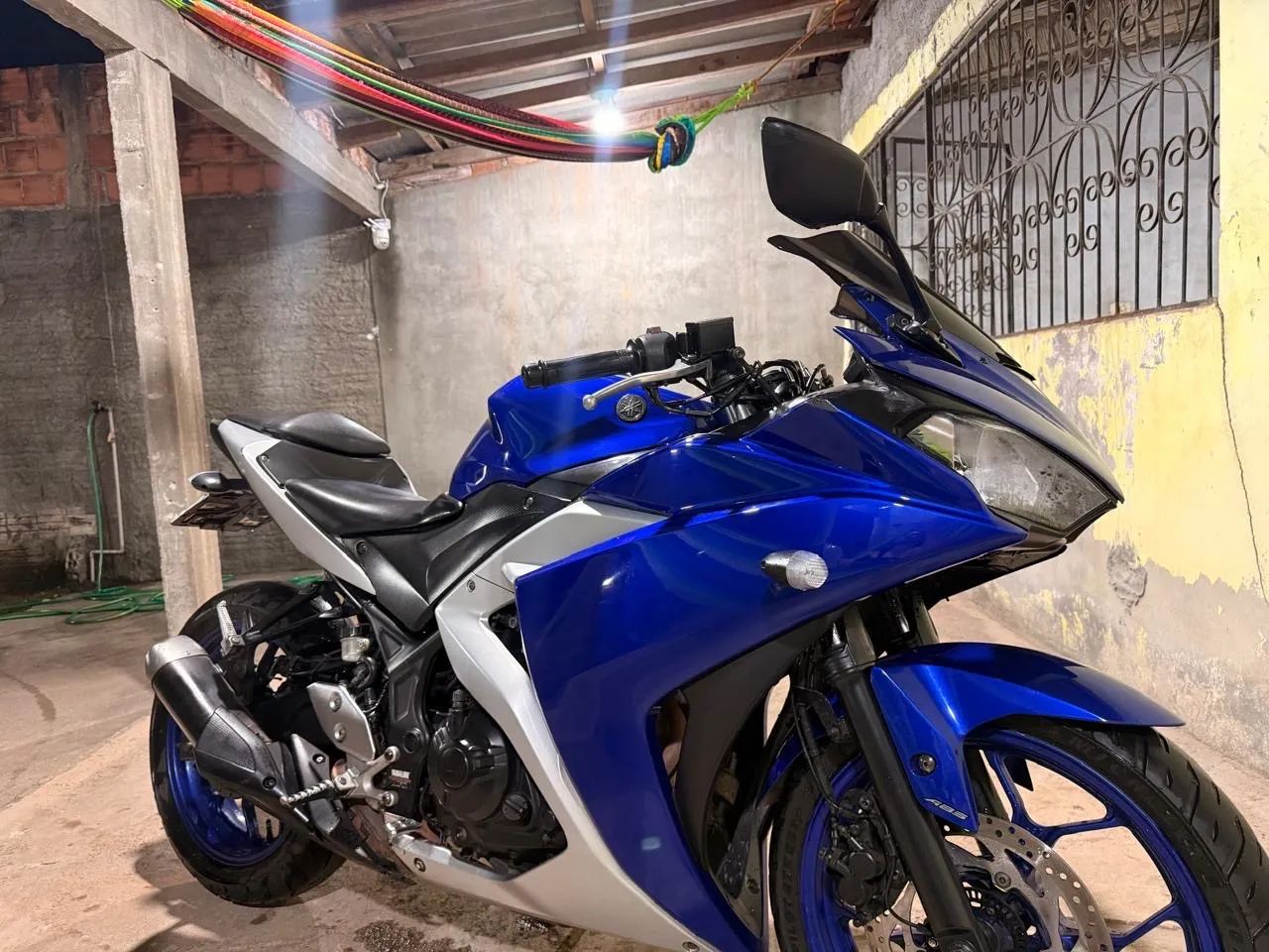 Yamaha R3 2018 - Foto 4