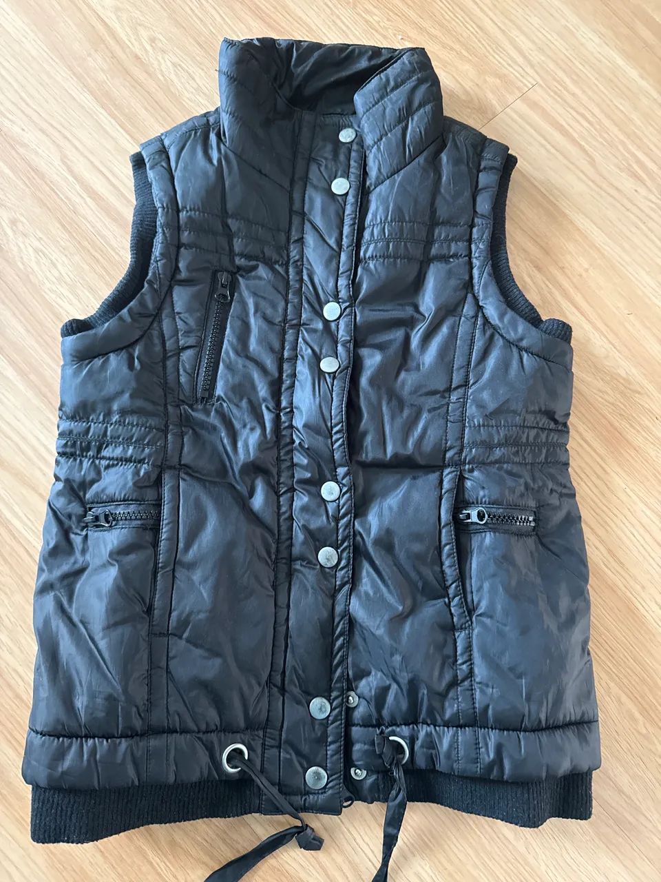 Colete puffer preto PP - Foto 2