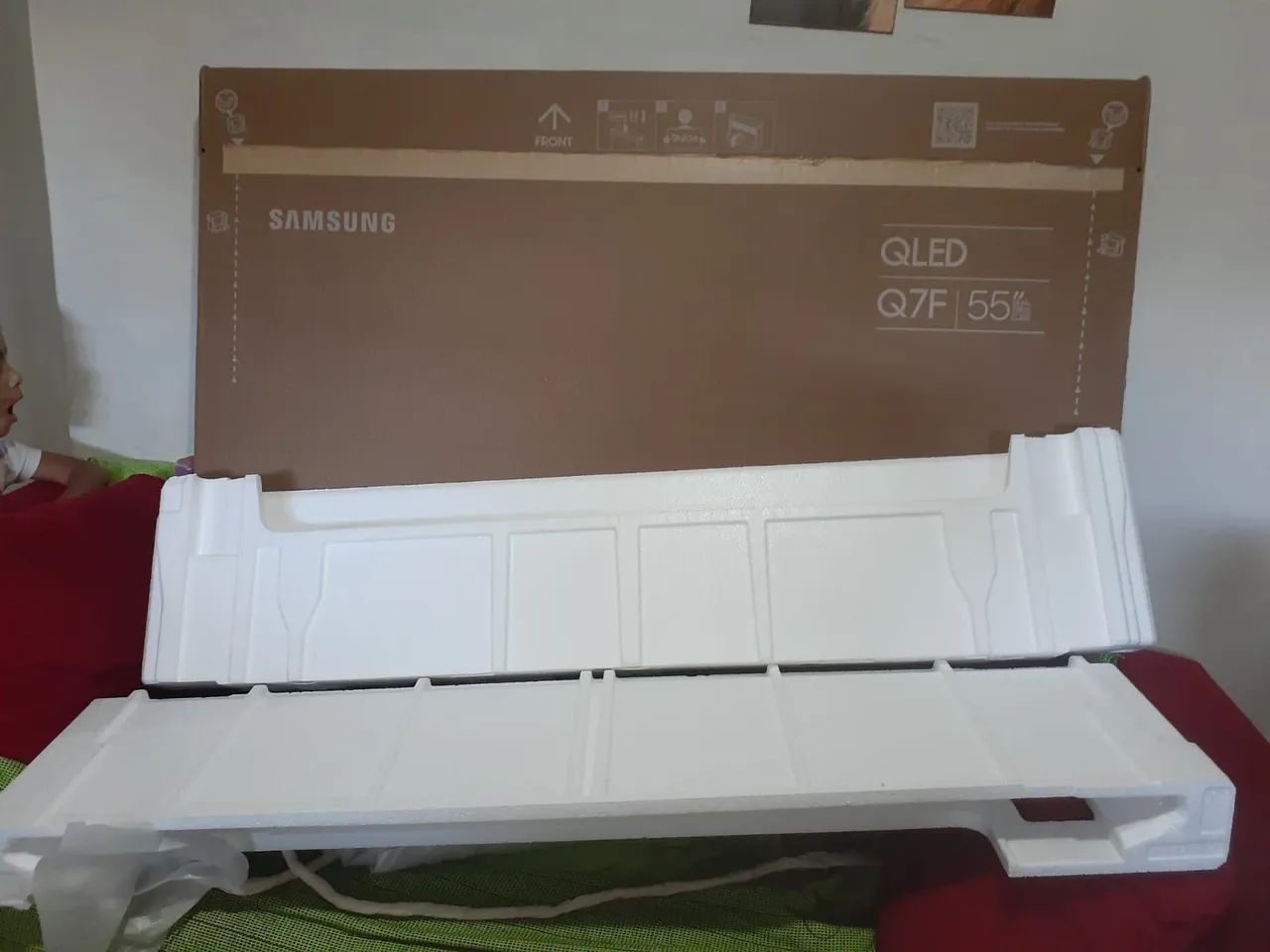 Cx de papelão para tv 55 polegadas com isopor! Aceito proposta  - Foto 2