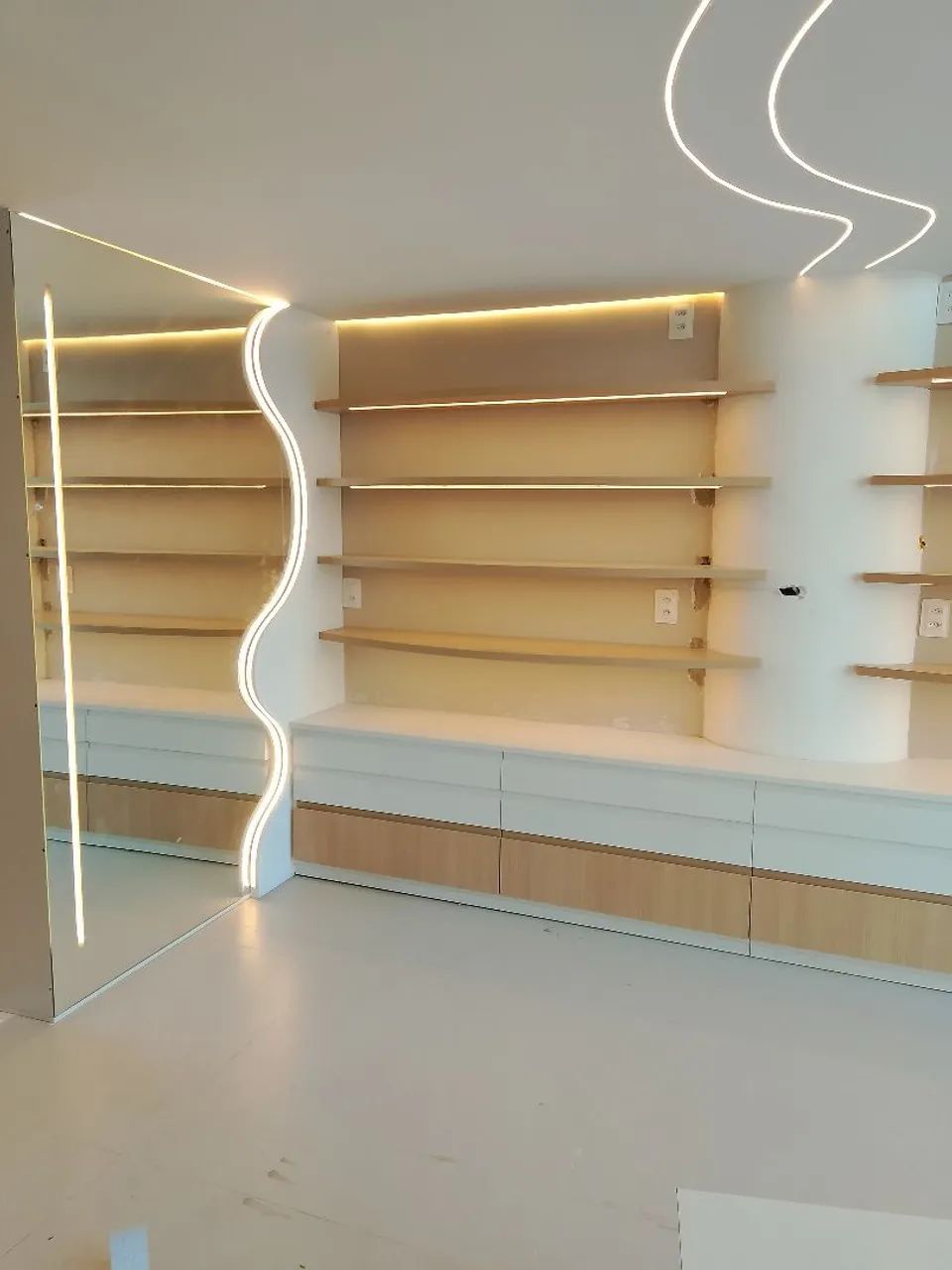  Eletricista Residencial e Comercial | Instalações Elétricas<br> - Foto 3