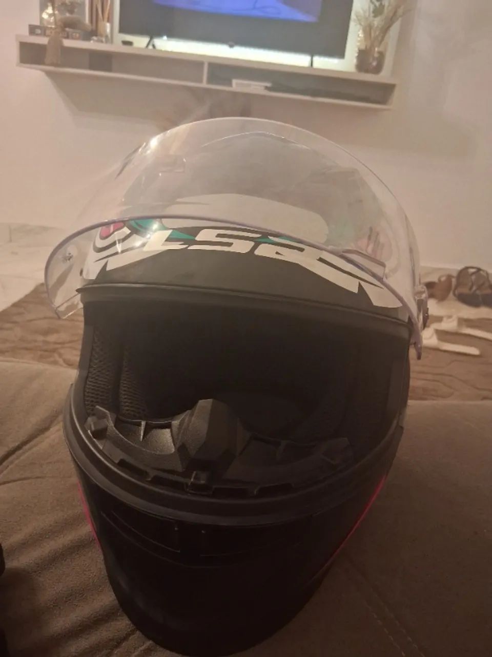 Capacete LS2 Tribal número 56