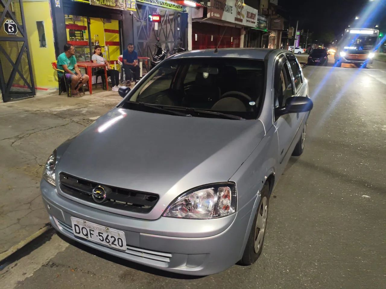 Chevrolet Corsa Sed. Joy 1.0/ 1.0 FlexPower 8V 4p, foto 2 de 7